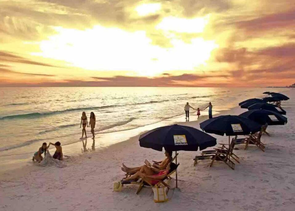 Large 4 Bedroom With Bunk Room And 2 Golf Carts! Destin Ngoại thất bức ảnh